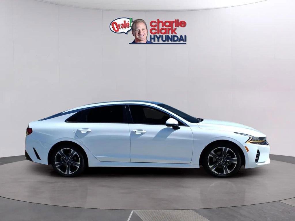 Used 2022 Kia K5 EX w/ EX Premium Package image 6