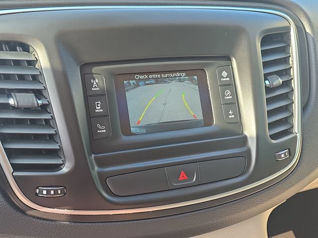 Used 2016 Chrysler 200 Limited w/ Convenience Group FWD image 17