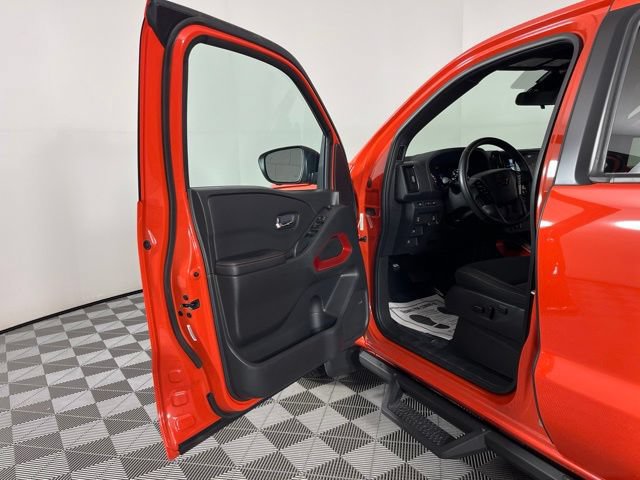 Certified 2025 Nissan Frontier Pro-X w/ Pro Convenience Package RWD image 17