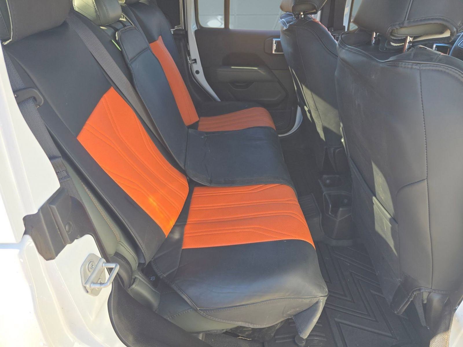 Used 2025 Jeep Gladiator Mojave image 25