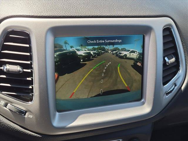 Used 2020 Jeep Compass Latitude w/ Popular Equipment Group FWD image 15