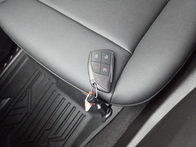 New 2026 GMC Canyon Elevation w/ Convenience Package image 38