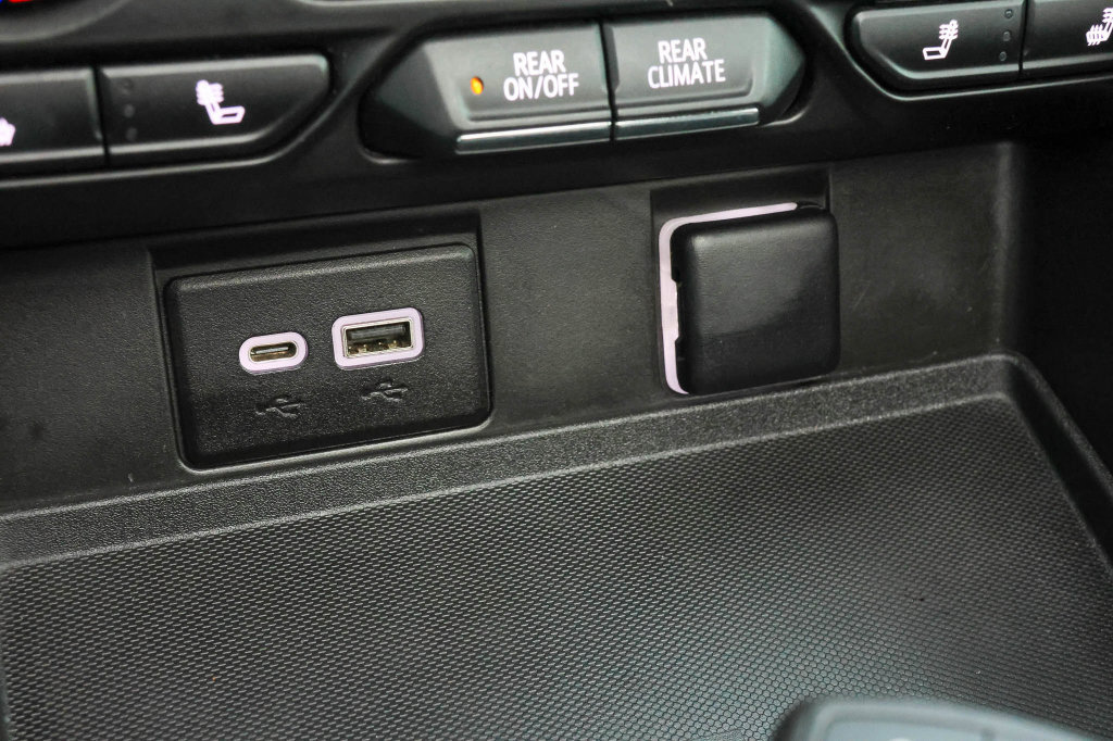 Used 2023 Chevrolet Tahoe RST AWD/4WD image 27