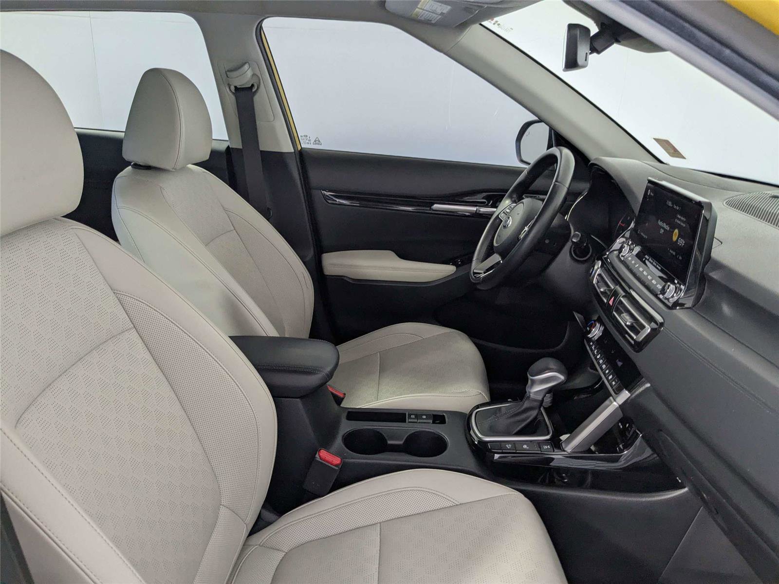 Used 2021 Kia Seltos SX image 32