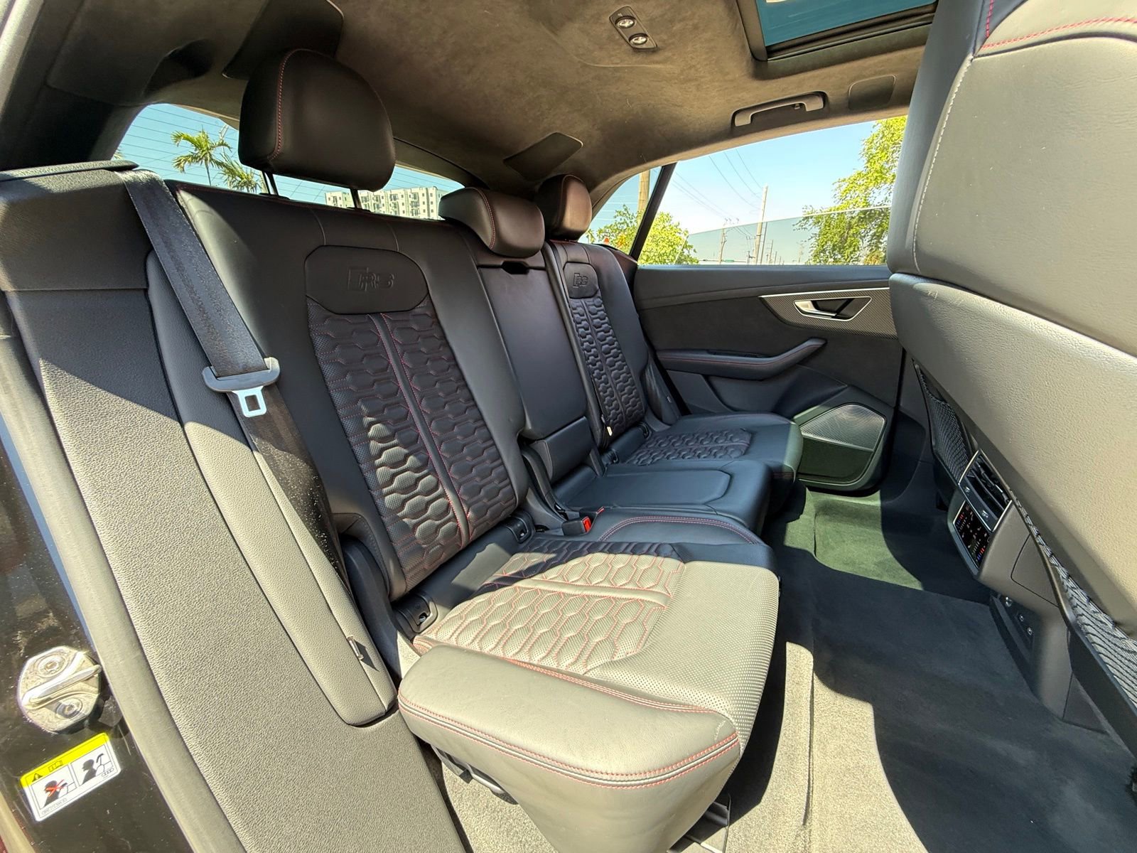 Used 2022 Audi RS Q8 image 18