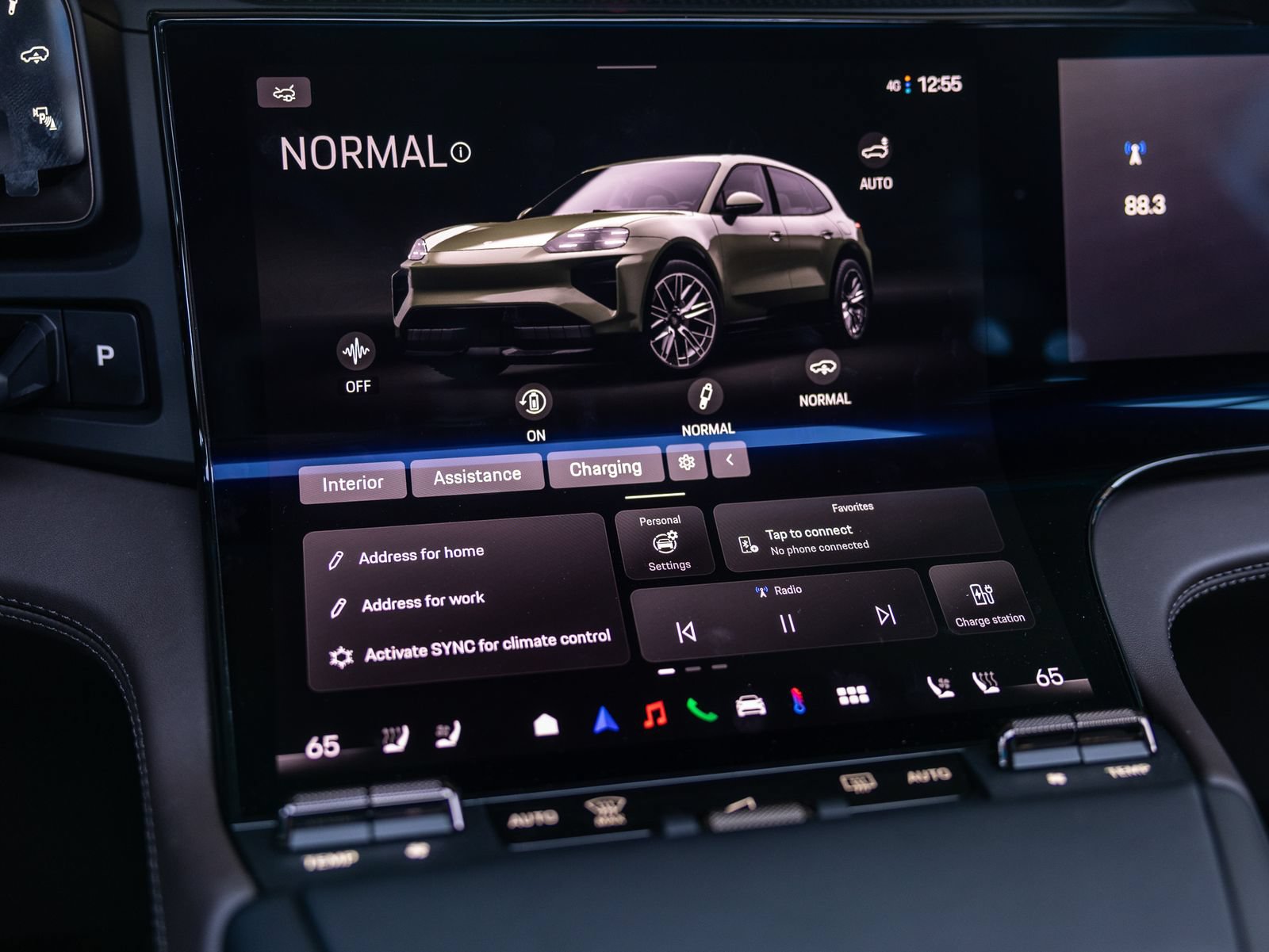New 2026 Porsche Cayenne Turbo AWD/4WD image 63