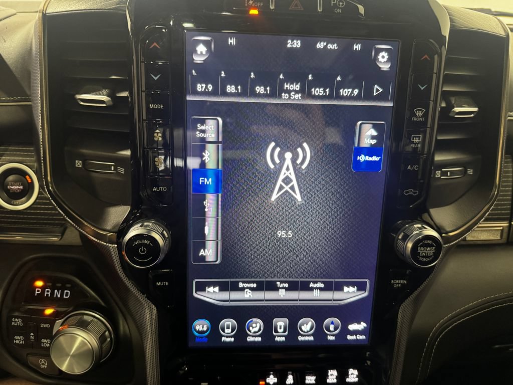 Used 2020 RAM 1500 Limited AWD/4WD image 3