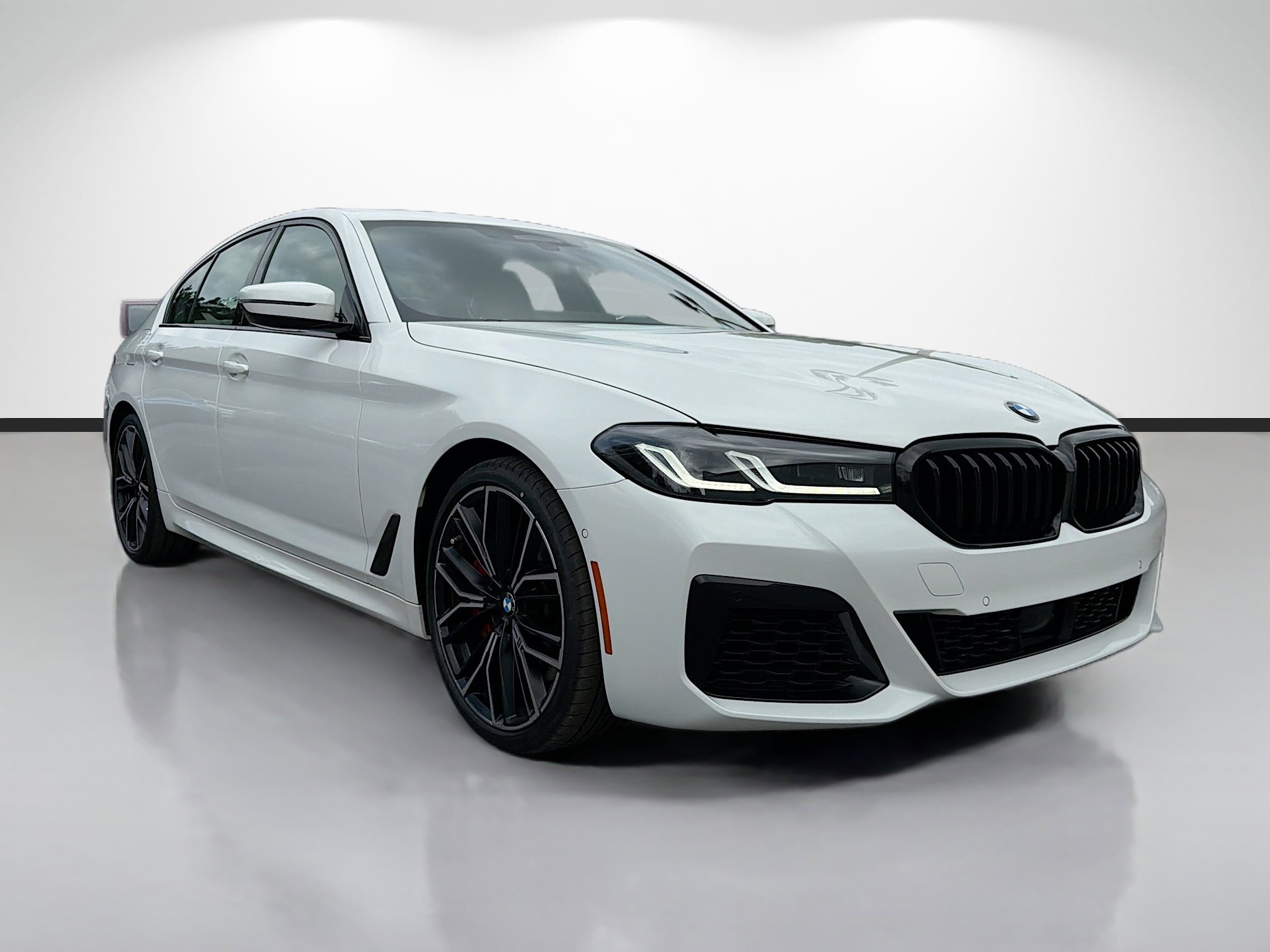 Used 2023 BMW 540i w/ M Sport Package RWD image 1