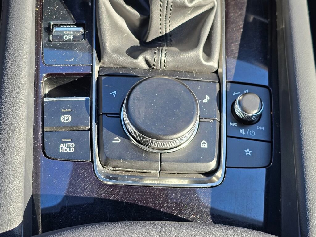Used 2023 MAZDA MAZDA3 s image 35