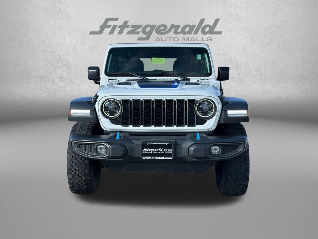 Used 2024 Jeep Wrangler Unlimited Rubicon 4xe image 3