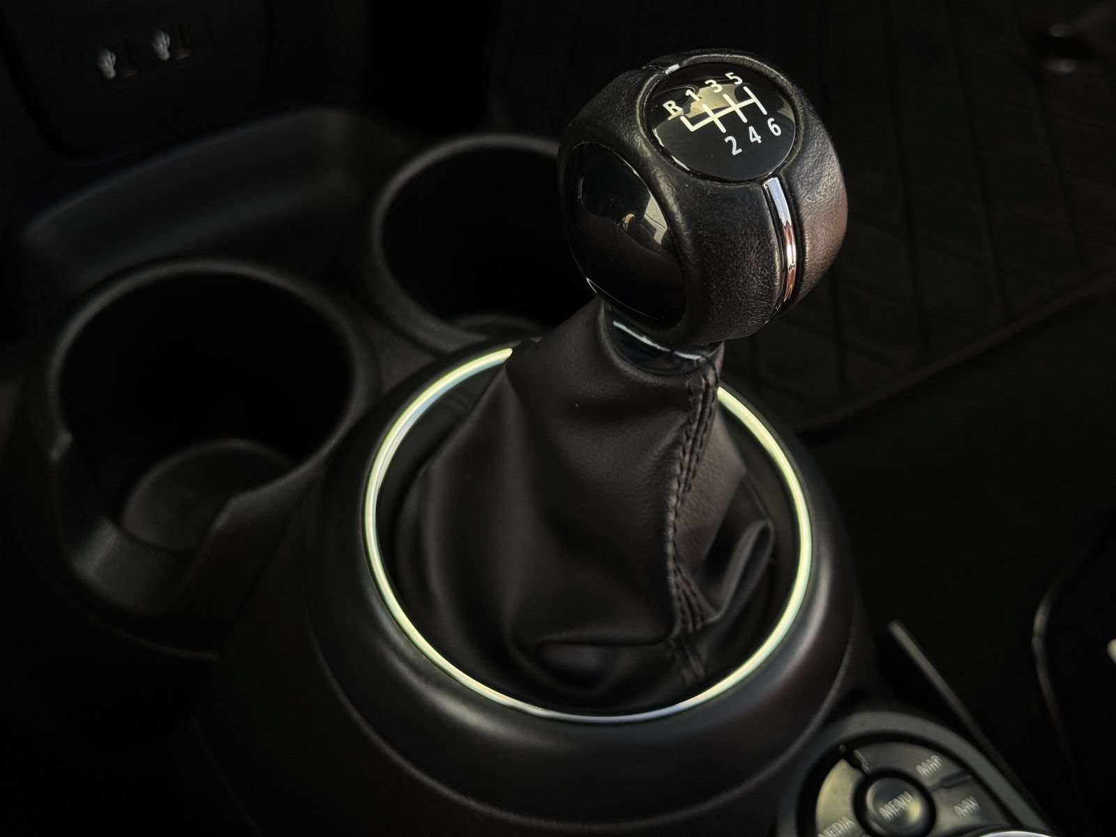 Used 2019 MINI Cooper S FWD image 19