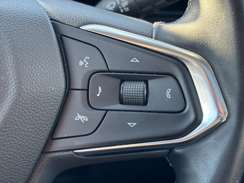 Certified 2024 Chevrolet Trax ACTIV w/ Sunroof Package image 19