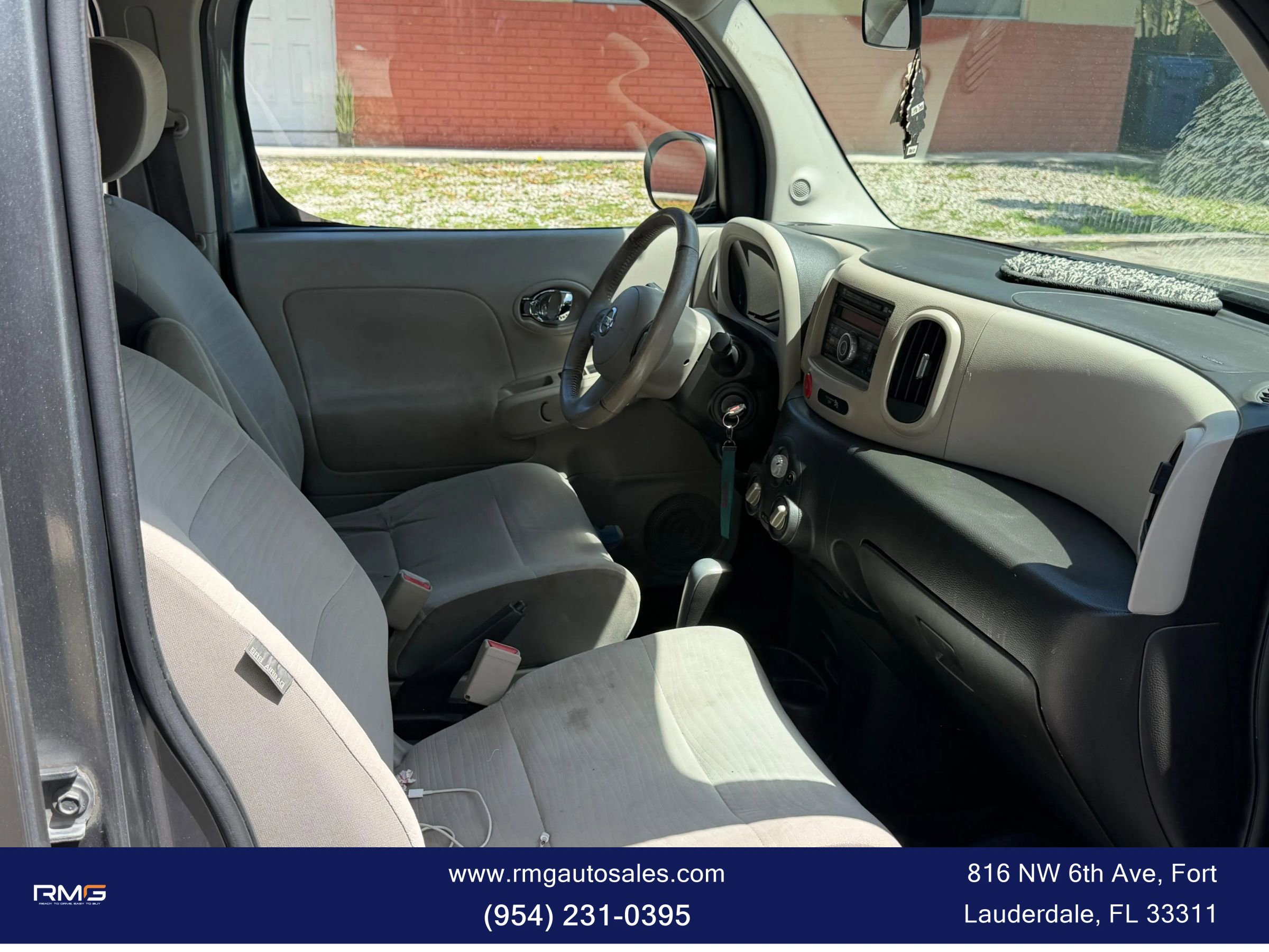 Used 2012 Nissan Cube 1.8 S w/ Interior Illumination Pkg image 12