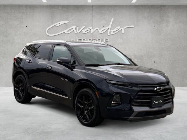 Used 2021 Chevrolet Blazer Premier w/ Driver Confidence II Package FWD image 2