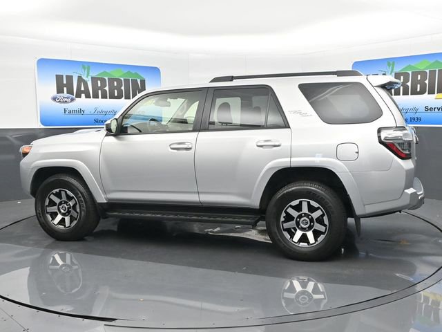 Used 2024 Toyota 4Runner TRD Off-Road image 3