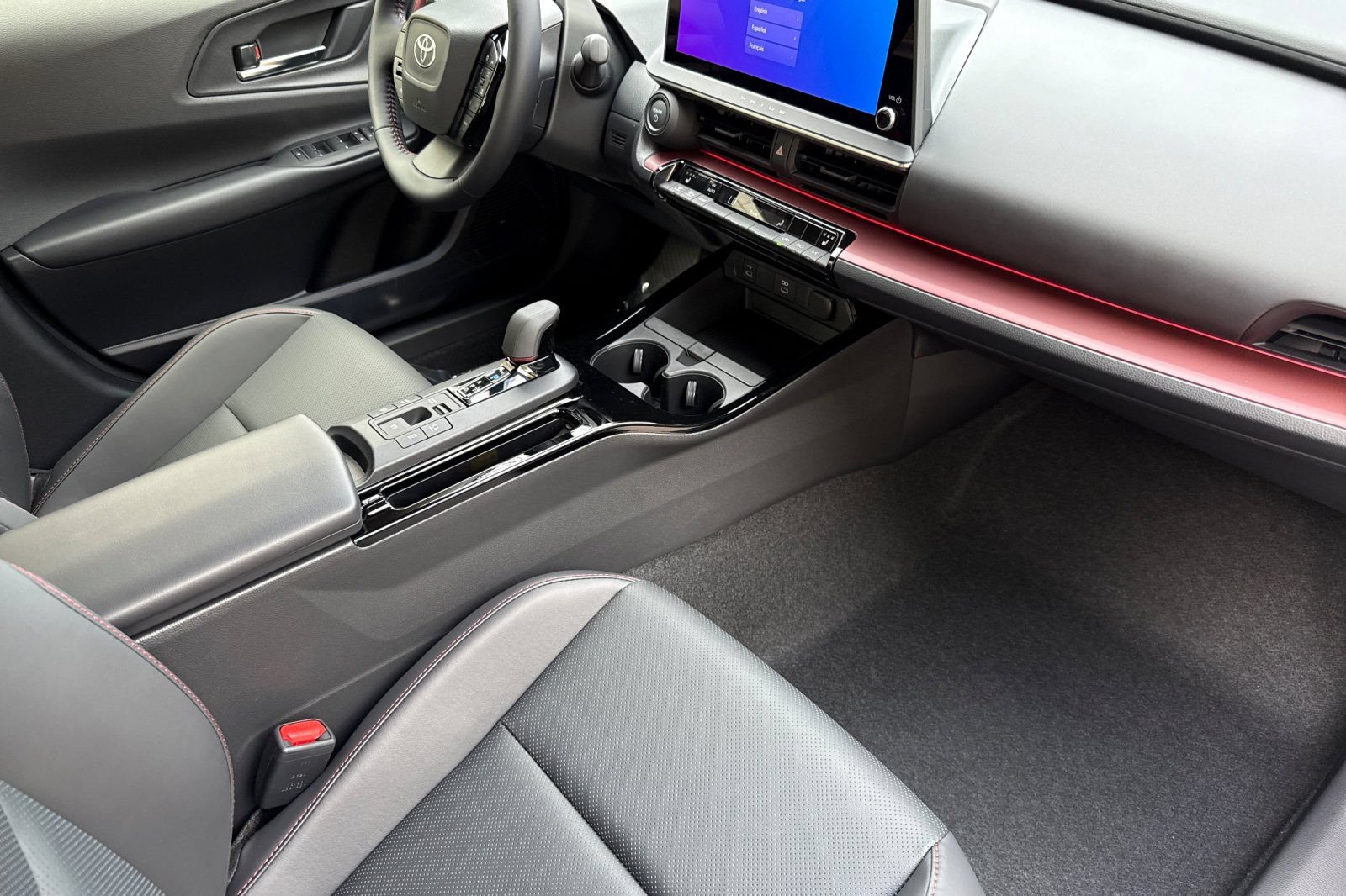 New 2026 Toyota Prius Plug-In Hybrid FWD image 16