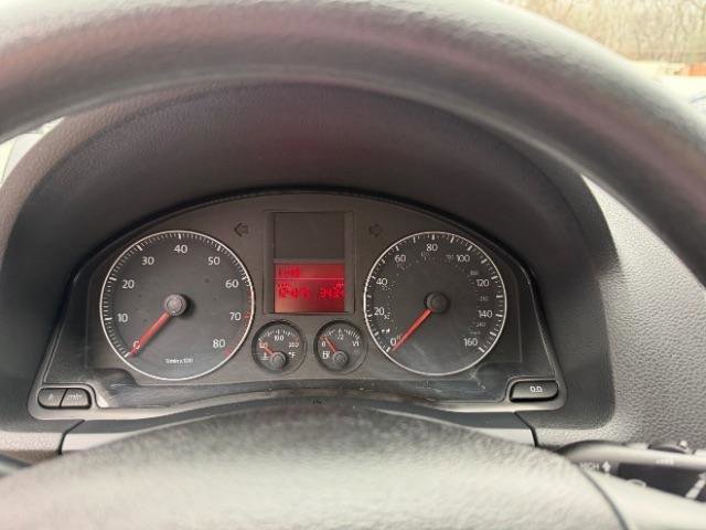 Used 2008 Volkswagen Rabbit S image 17