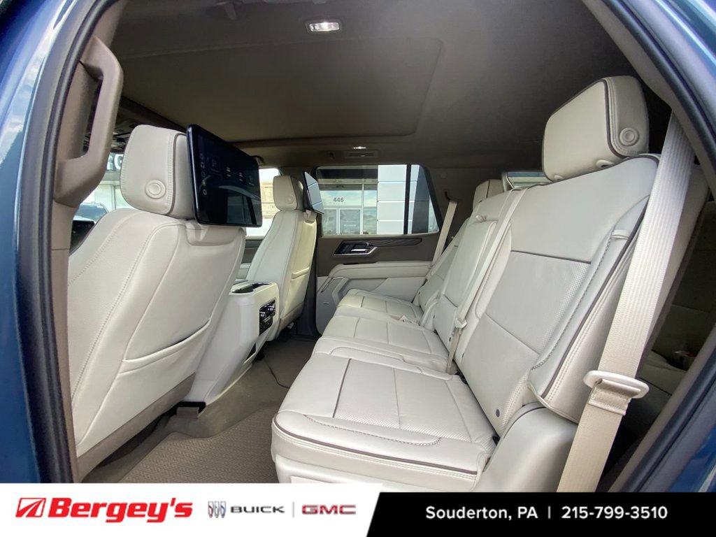 New 2026 GMC Yukon Denali w/ Denali Reserve Package AWD/4WD image 27