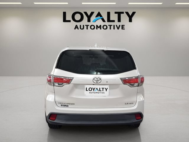 Used 2014 Toyota Highlander Plus AWD/4WD image 4