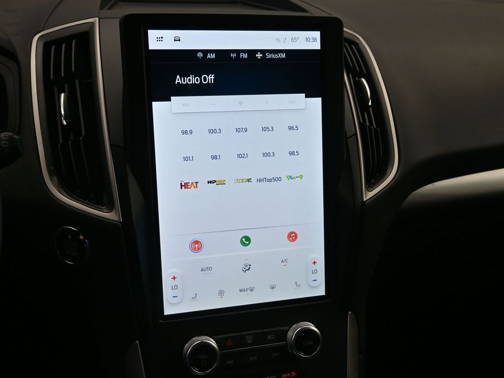 Used 2024 Ford Edge SEL image 15