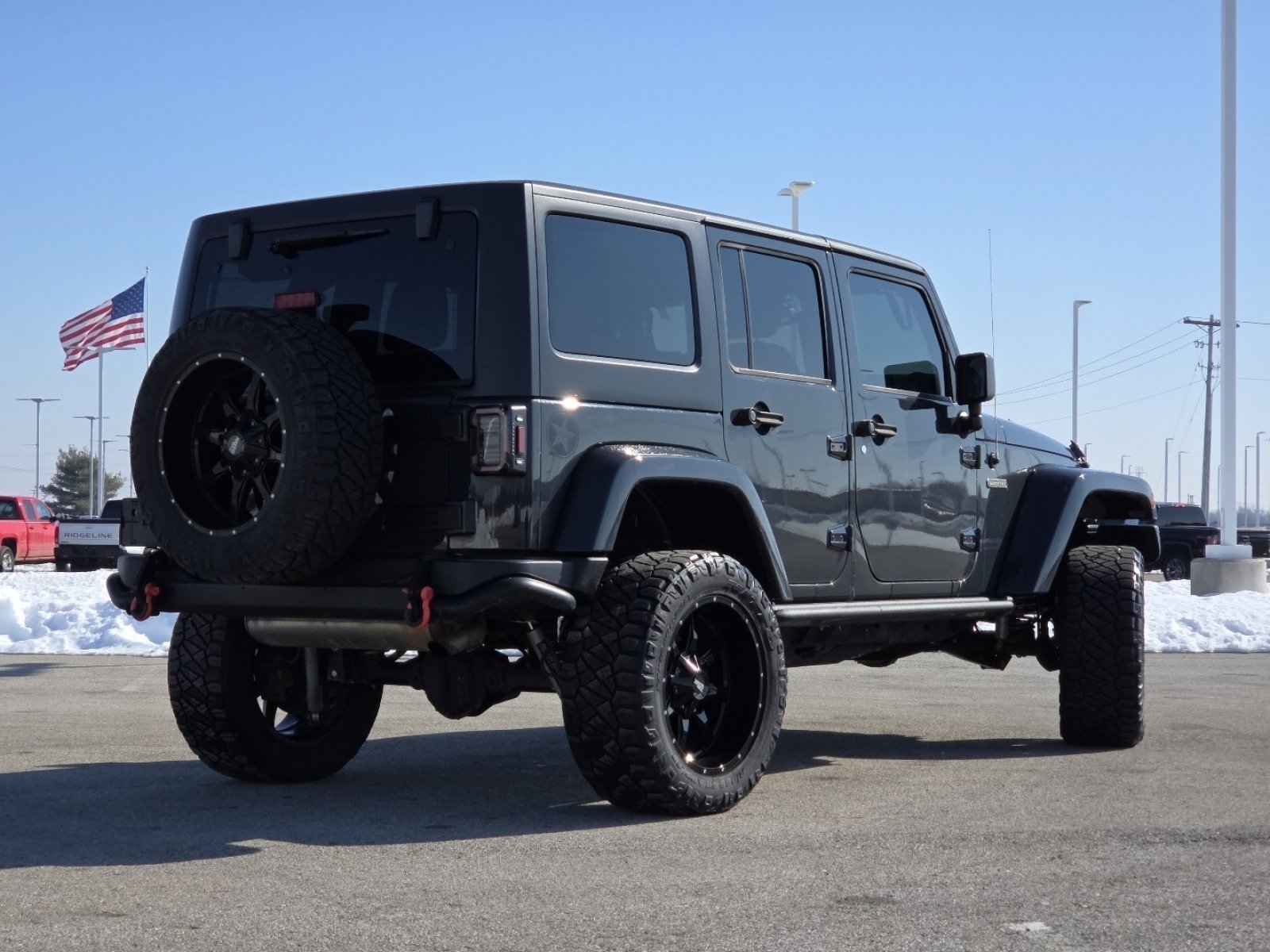 Used 2018 Jeep Wrangler Unlimited Sport image 14