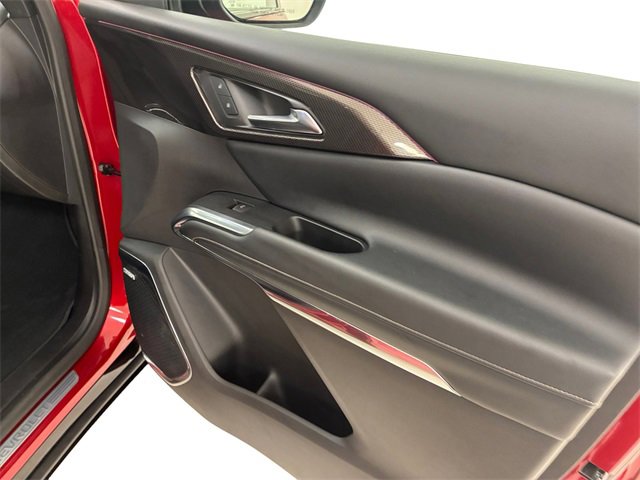 Used 2025 Chevrolet Traverse High Country image 15