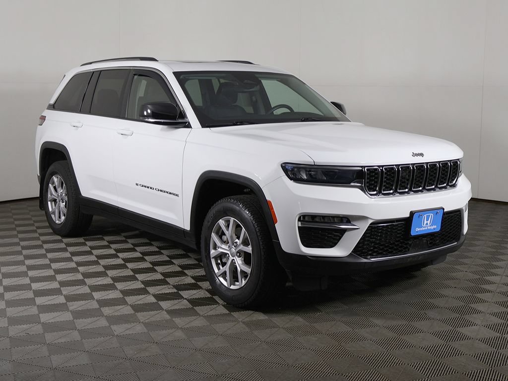 Used 2022 Jeep Grand Cherokee Limited AWD/4WD image 62