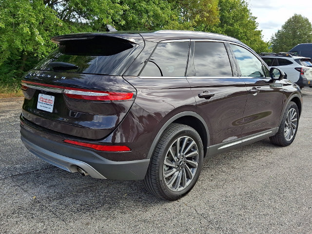 Used 2023 Lincoln Corsair Reserve w/ Equipment Group 202A AWD/4WD image 7