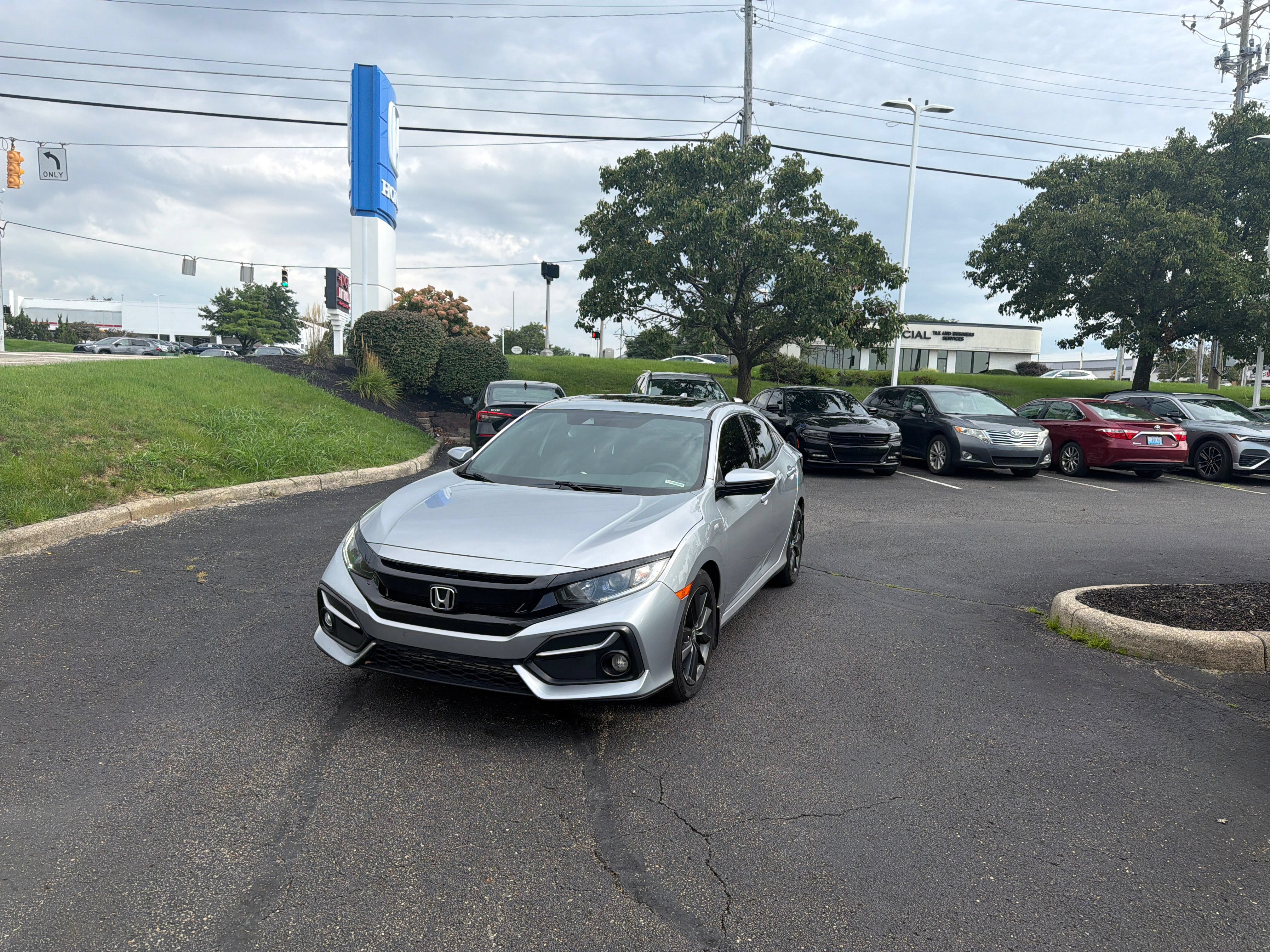 Used 2021 Honda Civic EX image 4
