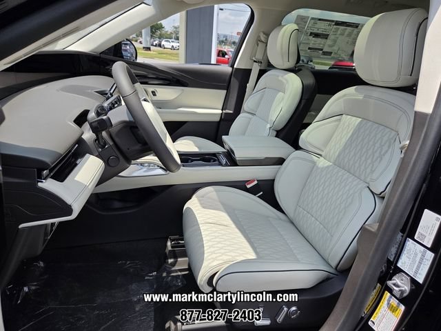 New 2026 Lincoln Nautilus Black Label w/ Jet Appearance Package AWD/4WD image 9