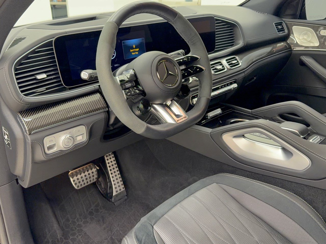 Used 2025 Mercedes-Benz GLE 53 AMG 4MATIC Coupe image 4
