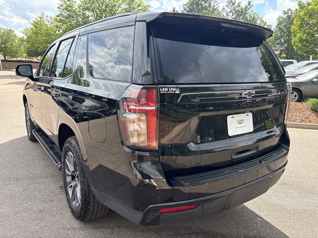 Used 2023 Chevrolet Tahoe Z71 w/ Luxury Package AWD/4WD image 3