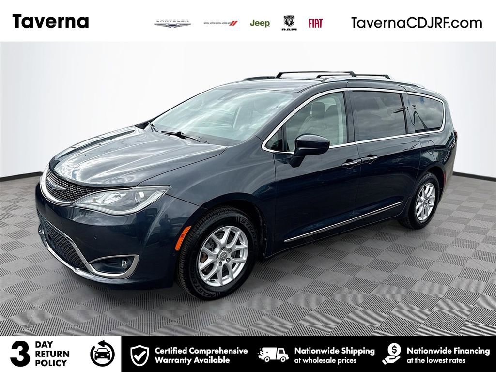 Used 2020 Chrysler Pacifica Touring-L w/ Advanced Safetytec Group image 1