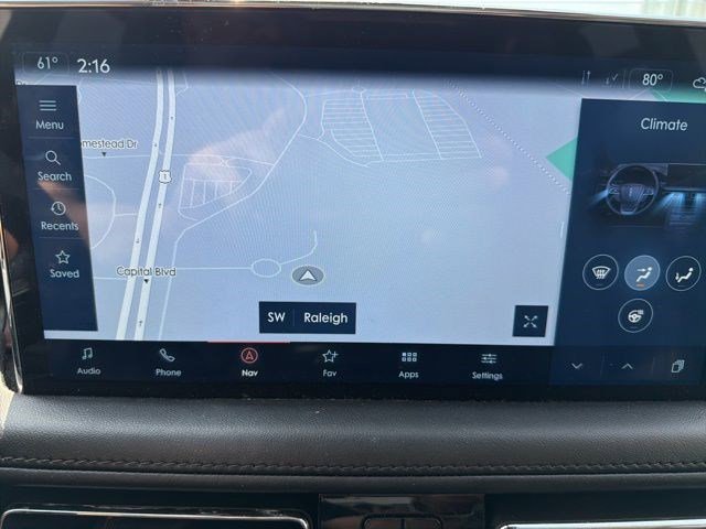 Certified 2022 Lincoln Nautilus Reserve w/ Luxury Package image 17