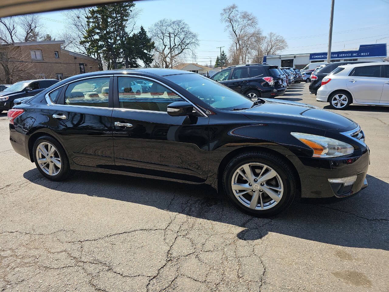 Used 2013 Nissan Altima 2.5 SL w/ Technology Pkg FWD image 7