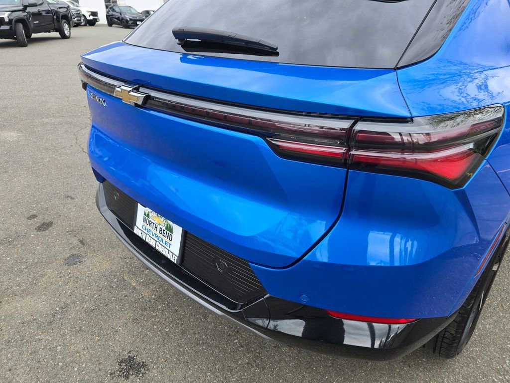 Used 2025 Chevrolet Equinox EV LT w/ Convenience Package FWD image 16