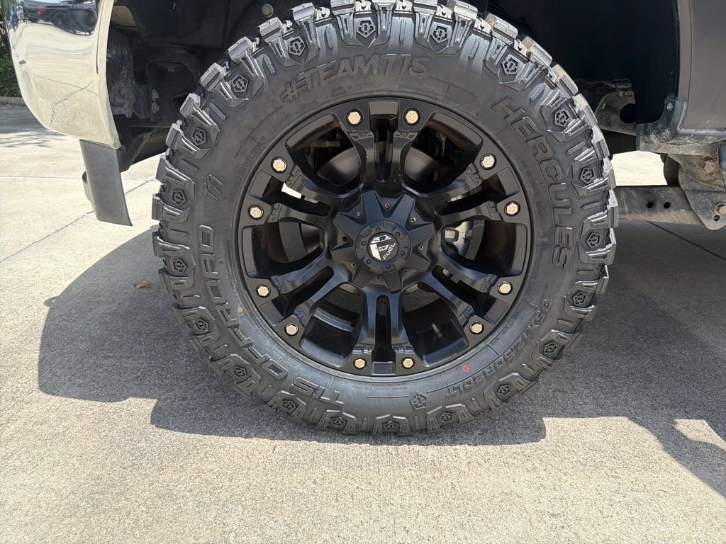 Used 2019 Ford F250 Lariat w/ Lariat Ultimate Package AWD/4WD image 12