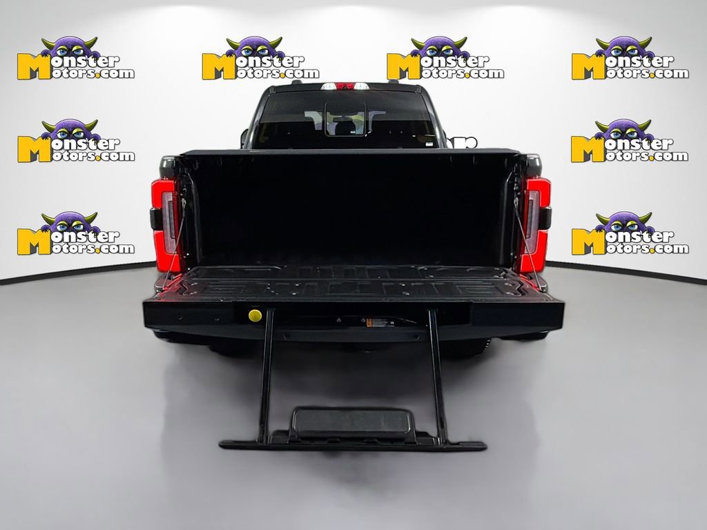 Used 2023 Ford F250 Limited w/ FX4 Off-Road Package image 27