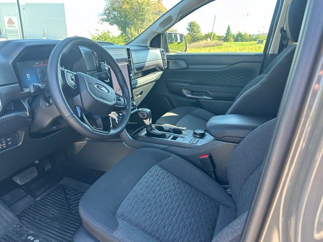 Used 2025 Ford Ranger XLT w/ Equipment Group 301A High AWD/4WD image 5