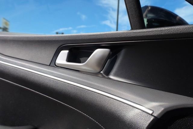 Used 2023 Kia K5 GT-Line image 21