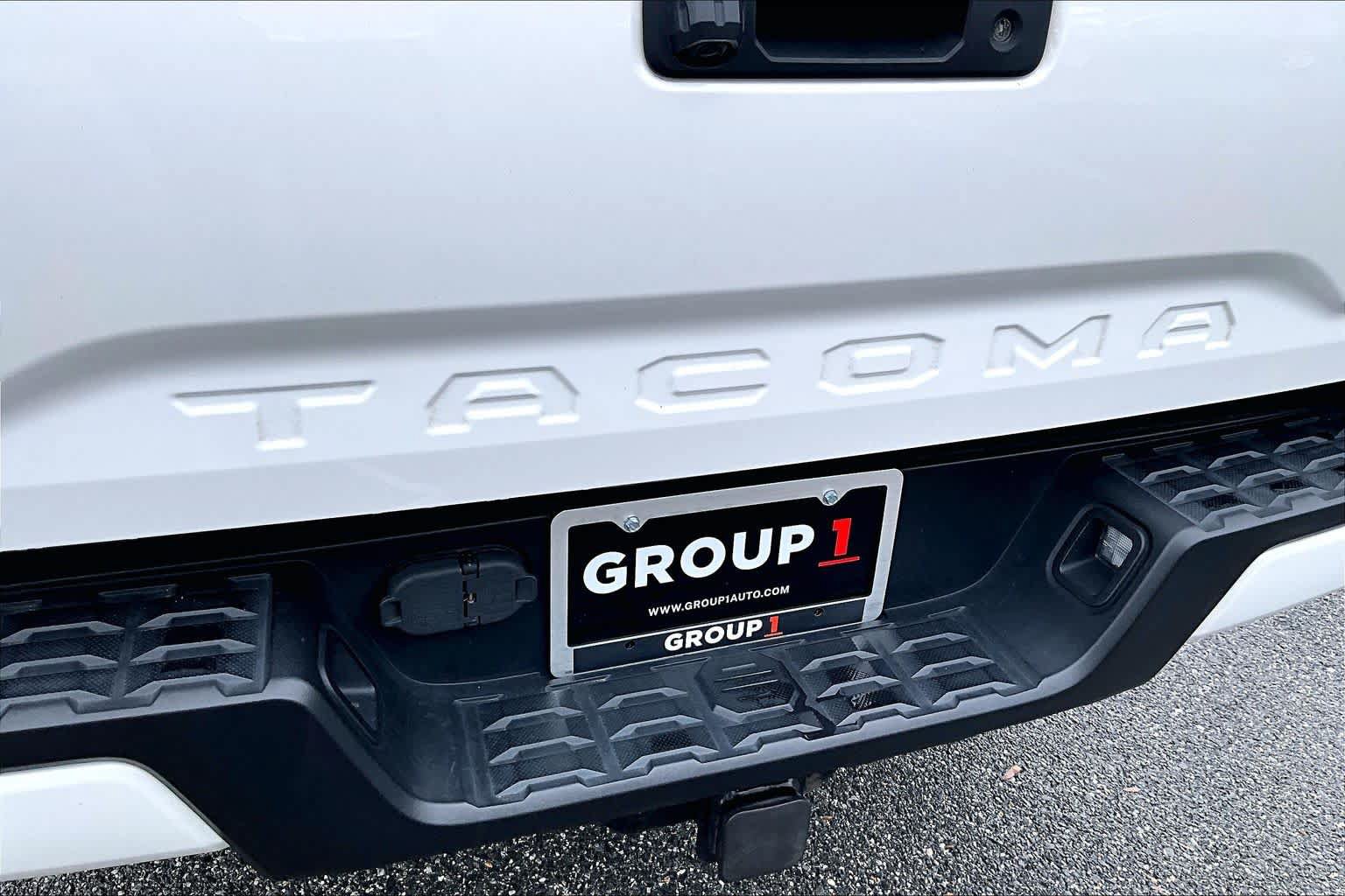 Used 2022 Toyota Tacoma SR AWD/4WD image 30