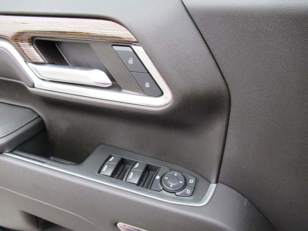 Used 2024 GMC Sierra 1500 Elevation w/ LPO, Elevation Black Package image 18