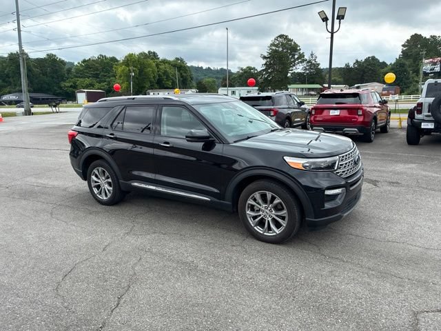 Used 2023 Ford Explorer Limited w/ Equipment Group 301A AWD/4WD image 4