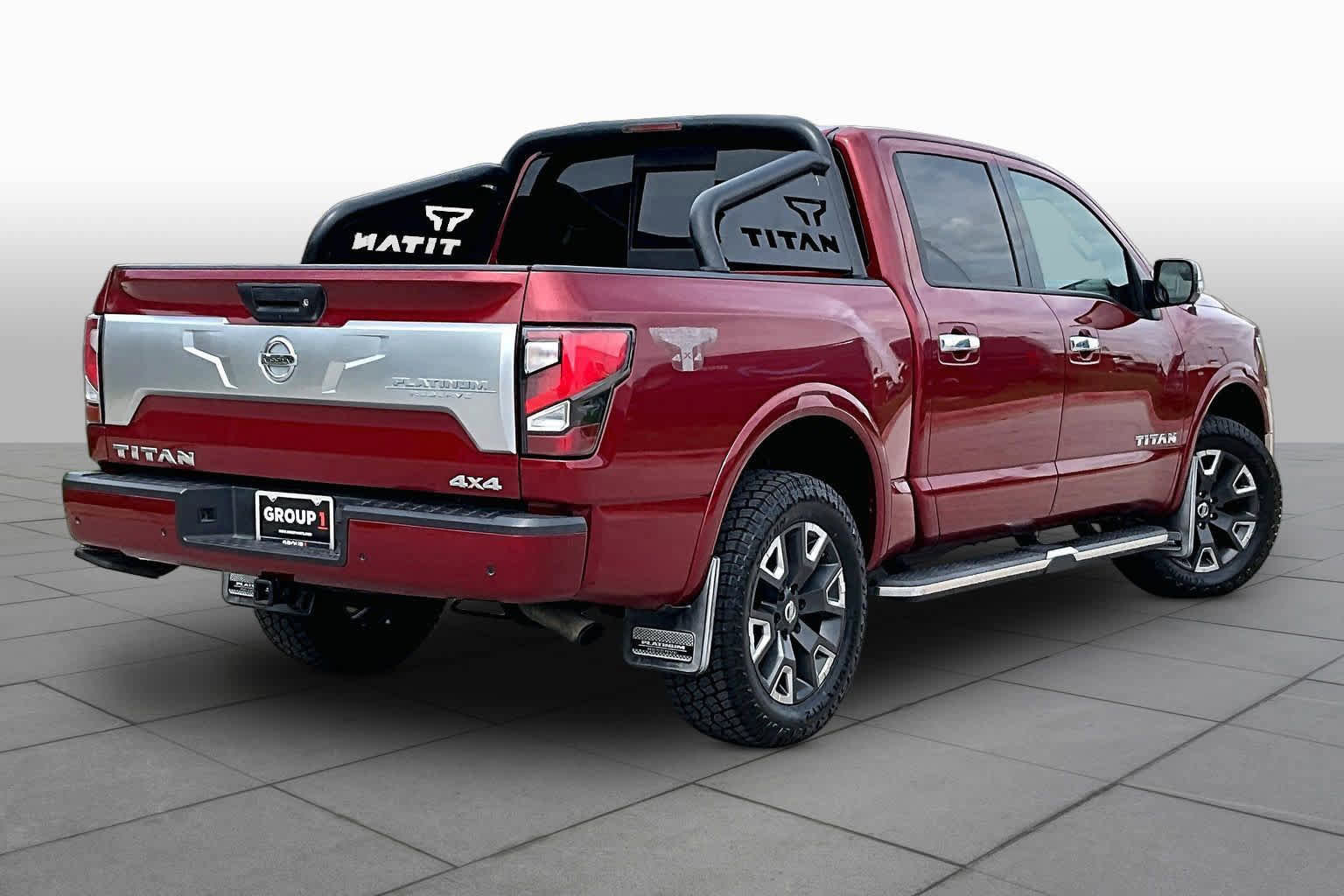 Used 2021 Nissan Titan Platinum Reserve w/ Moonroof Package AWD/4WD image 13