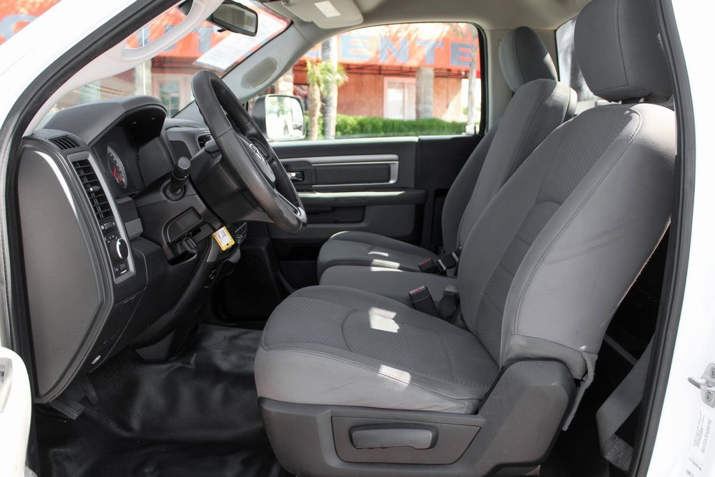 Used 2014 RAM 3500 Tradesman w/ Power & Remote Entry Group image 14