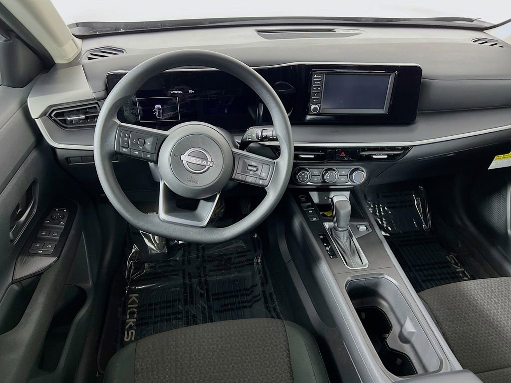 Used 2025 Nissan Kicks S image 19