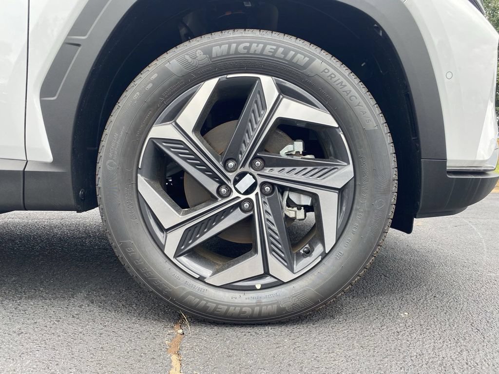 New 2024 Hyundai Tucson Limited AWD/4WD image 13