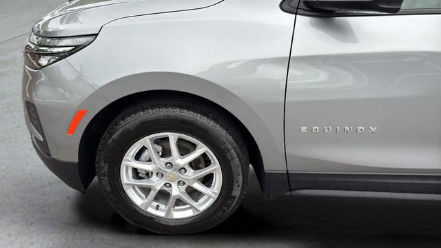 Used 2024 Chevrolet Equinox LS w/ LS Convenience Package FWD image 33