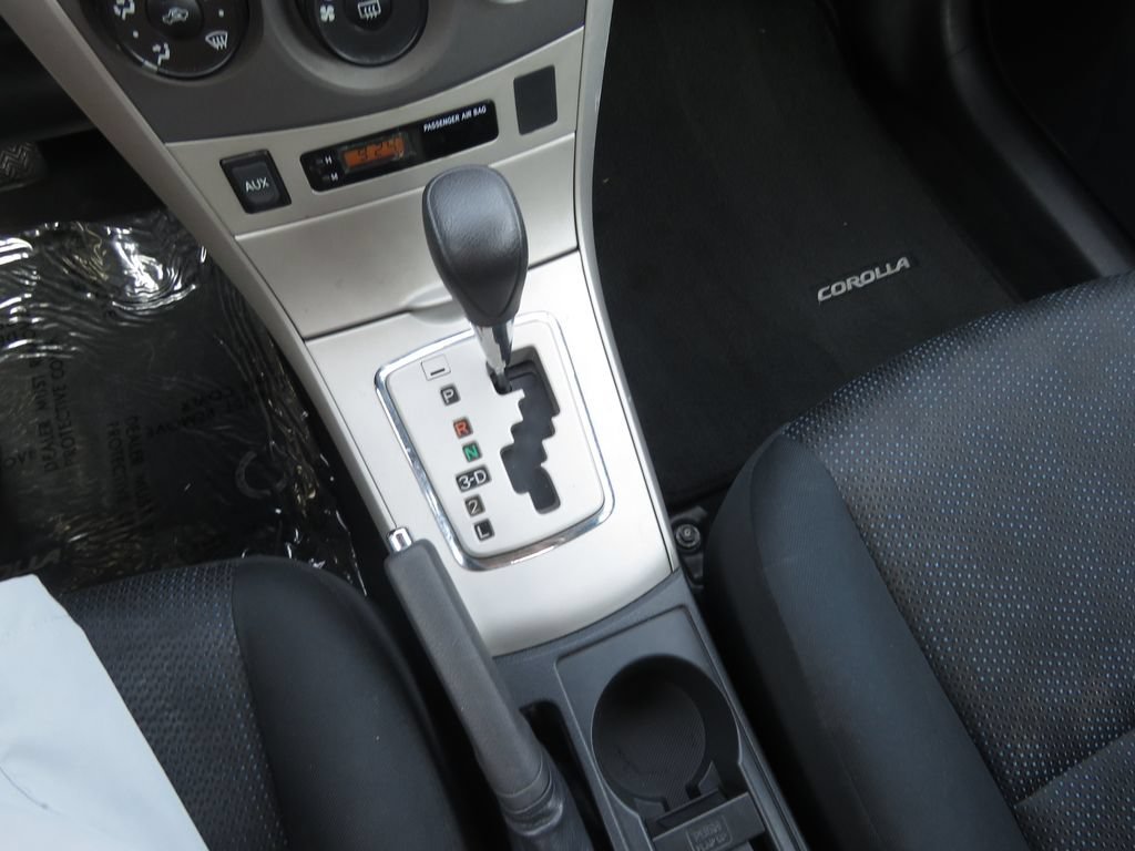 Used 2010 Toyota Corolla S FWD image 23