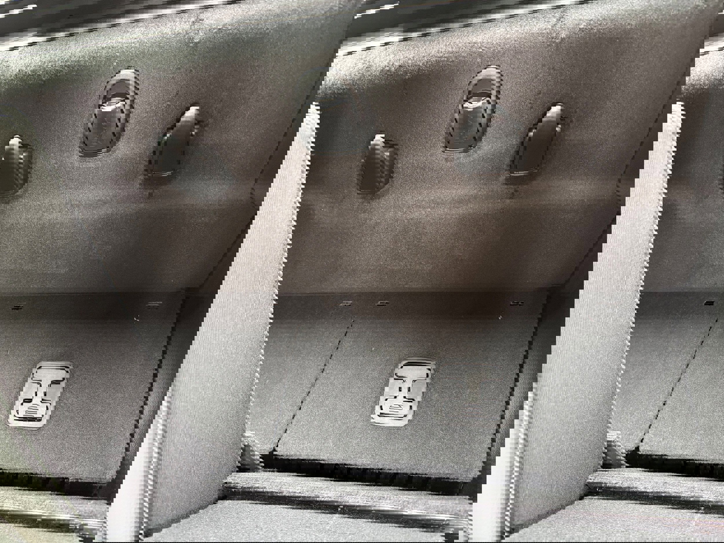 New 2026 RAM 2500 Laramie AWD/4WD image 14